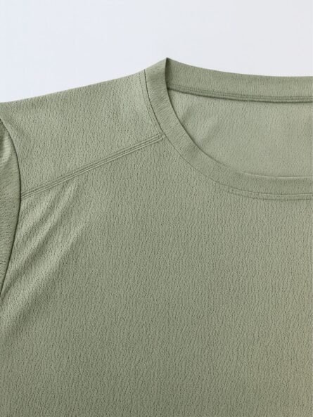 AirFlex All day Performance Tee - Image 9